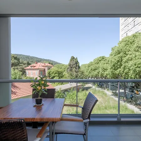 Lct Harmony Apartment *